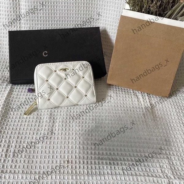 designer handbag c bag embroidery thread stitching long short wallet fashion change clip leisure change bag handheld bag card bag llvo, Red;black
designer handbag c bag embroidery thread stitching long short wallet fashion change clip leisure change bag handheld bag card bag llvo, Red;black
