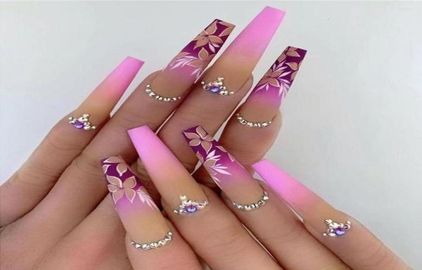 false nails 24pcsbox gradient purple ballerina with flower design coffin fake nail patches press on rhinestone tips5526124, Red;gold
false nails 24pcsbox gradient purple ballerina with flower design coffin fake nail patches press on rhinestone tips5526124, Red;gold