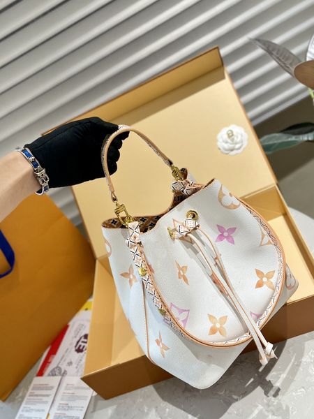 2023nenoe mm bucket bag luxury wallet crossbody designer bag women's handbag shoulder bag designer women's luxury handbag m44020 w
2023nenoe mm bucket bag luxury wallet crossbody designer bag women's handbag shoulder bag designer women's luxury handbag m44020 w