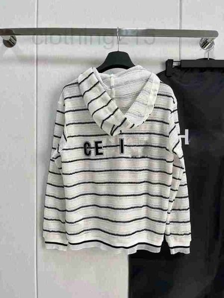 women's knits & tees designer 2023 early autumn new casual versatile sweet and gentle contrast color patch embroidery lace up hoodie lt, White
women's knits & tees designer 2023 early autumn new casual versatile sweet and gentle contrast color patch embroidery lace up hoodie lt, White