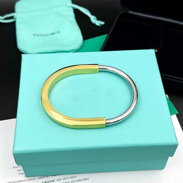 tiffay u-shaped lock bracelet with irregular square tube color matching personalized and fashionable simple titanium steel bracelet, Black
tiffay u-shaped lock bracelet with irregular square tube color matching personalized and fashionable simple titanium steel bracelet, Black