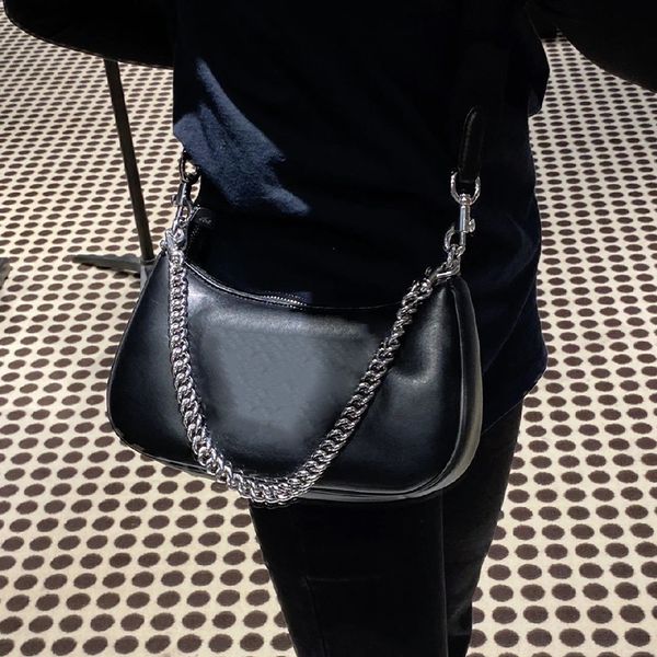 evening classical subaxillary bag women luxury hobo purse designer teri armpit bags fashion famel crossbody shoulder handbag shopper bag
evening classical subaxillary bag women luxury hobo purse designer teri armpit bags fashion famel crossbody shoulder handbag shopper bag