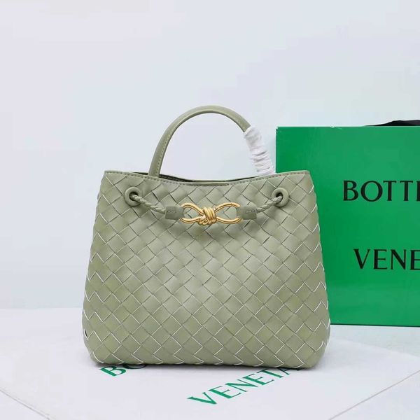 botegas spring designer purse 2023 andiamo new bag genuine leather woven fashion cowhide handbag underarm single shoulder crossbody for wome
botegas spring designer purse 2023 andiamo new bag genuine leather woven fashion cowhide handbag underarm single shoulder crossbody for wome
