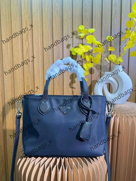 designer bag p bag family classic underarm foreskin wrist original hand bill of lading shoulder bag luxury women's bag with logo kiad s
designer bag p bag family classic underarm foreskin wrist original hand bill of lading shoulder bag luxury women's bag with logo kiad s