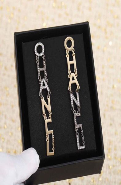 letters with diamond drop earring in gold plated and black color for women engagement jewelry gift with box ps40067822674, Golden
letters with diamond drop earring in gold plated and black color for women engagement jewelry gift with box ps40067822674, Golden