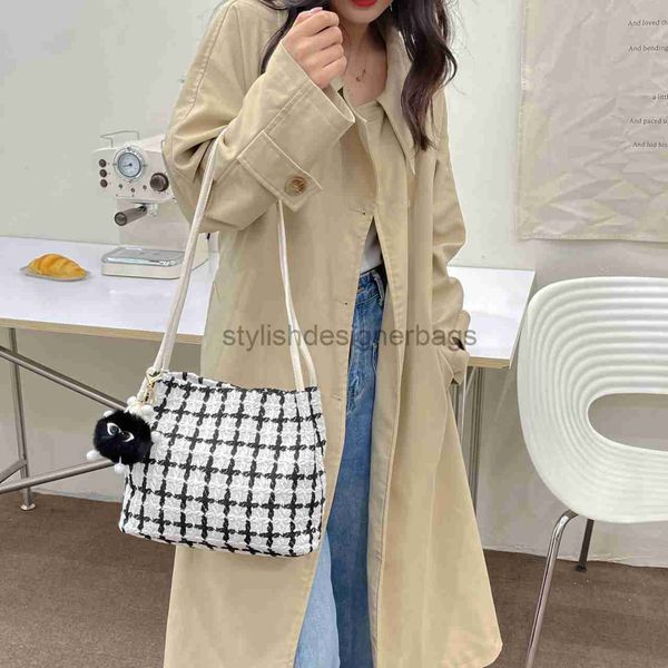 this year's popular bag for women with large capacity 2023 new summer checkered bucket advanced sensory communication and qintuo specia
this year's popular bag for women with large capacity 2023 new summer checkered bucket advanced sensory communication and qintuo specia