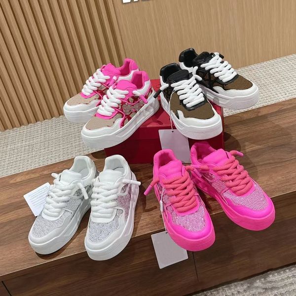 one stud designer shoes flat nappa calfskin leather rhinestone mesh print canvas sneakers basketball shoes women casual shoes size 35-40
one stud designer shoes flat nappa calfskin leather rhinestone mesh print canvas sneakers basketball shoes women casual shoes size 35-40