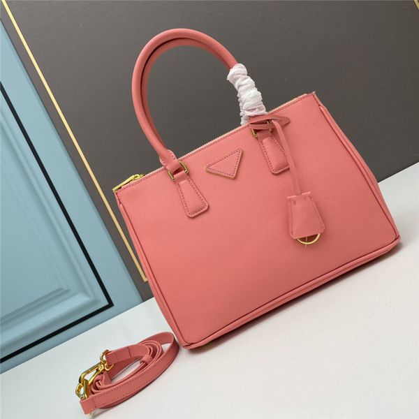 italy r evening bags classics tote women genuine leather crossbody bags handbag wallet shoulder female purses totes
italy r evening bags classics tote women genuine leather crossbody bags handbag wallet shoulder female purses totes