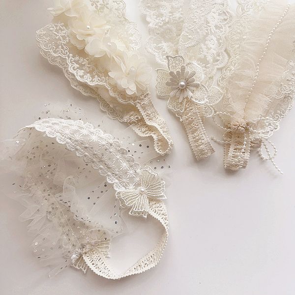 16203 baby girls lace headband vintage romantic lace mesh princess girls headbands baby headpiece hair band hair accessory, Slivery;white
16203 baby girls lace headband vintage romantic lace mesh princess girls headbands baby headpiece hair band hair accessory, Slivery;white