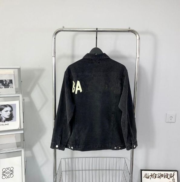 designer brand mens jackets fashion polo collar single breasted denim jackets bb letter graffiti retro black denim coats casual sports loose, Black;brown
designer brand mens jackets fashion polo collar single breasted denim jackets bb letter graffiti retro black denim coats casual sports loose, Black;brown