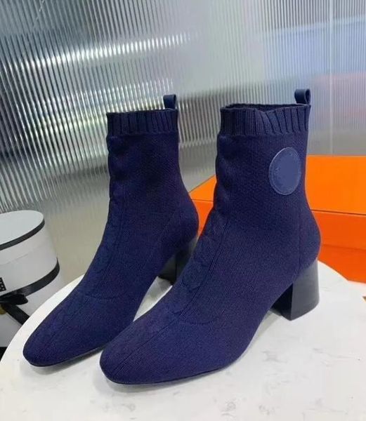 popular new fallwinter volver ankle boots from normcore minimalist downright skin-ful, Black
popular new fallwinter volver ankle boots from normcore minimalist downright skin-ful, Black
