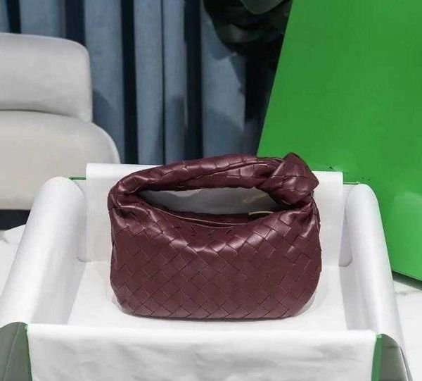 vneta shoulder teen jodie abottegas authentic tote bags genuine leather handbags woven leather luxury designer women crossbody purses 8g9c
vneta shoulder teen jodie abottegas authentic tote bags genuine leather handbags woven leather luxury designer women crossbody purses 8g9c