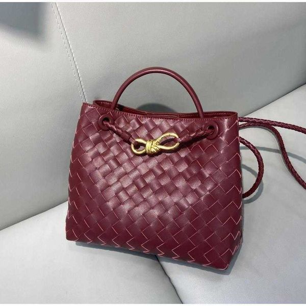 woven designer 2023 andiamo bag new botegas purse women's b versatile v fashion genuine leather casual one shoulder diagonal straddle h
woven designer 2023 andiamo bag new botegas purse women's b versatile v fashion genuine leather casual one shoulder diagonal straddle h