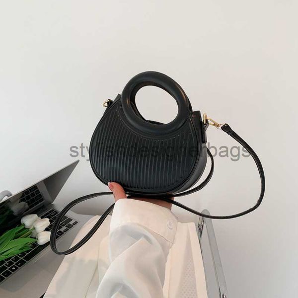 shoulder bags spring 2023 new simple leisure new moon bag leisure fashion handbag leisure fashion one shoulder crossbody bag for womenstylis
shoulder bags spring 2023 new simple leisure new moon bag leisure fashion handbag leisure fashion one shoulder crossbody bag for womenstylis