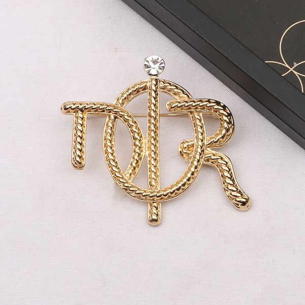 classical brooch designer letter retro gift gold color pins women fashion broche large beads female clothes suit alloy brooch for hats class, Gray
classical brooch designer letter retro gift gold color pins women fashion broche large beads female clothes suit alloy brooch for hats class, Gray