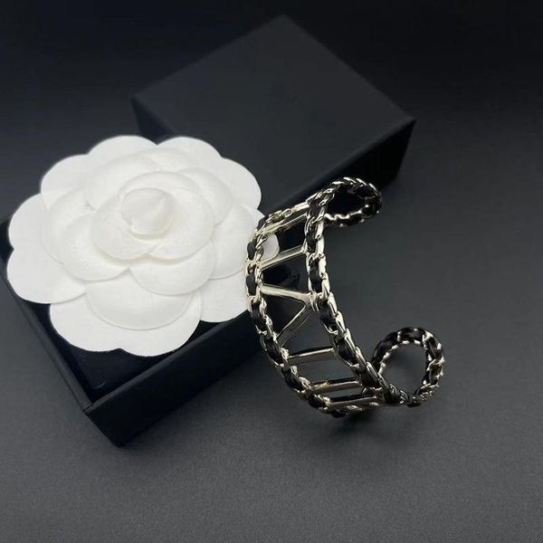 luxury brand designer bracelet womens charm bracelet bangle trend fashion studded bracelets boutique gift jewelry accessories dhl free, Black
luxury brand designer bracelet womens charm bracelet bangle trend fashion studded bracelets boutique gift jewelry accessories dhl free, Black