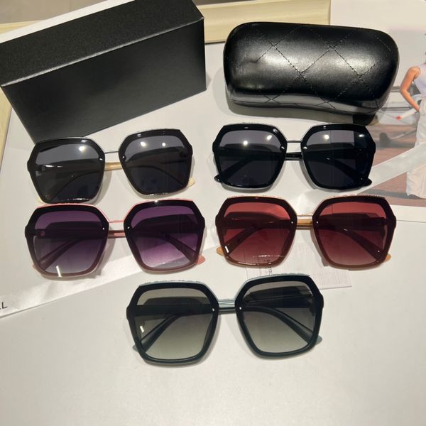 womens oval frame sunglasses women metal mirror legs green lens sunglasses retro small round frame little women with original box beach driv, White;black
womens oval frame sunglasses women metal mirror legs green lens sunglasses retro small round frame little women with original box beach driv, White;black