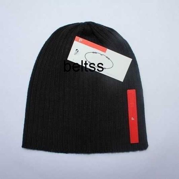 23ss fashionable autumn and winter warm hats letter p fashion woolen hat couple knitted hat, Blue;gray
23ss fashionable autumn and winter warm hats letter p fashion woolen hat couple knitted hat, Blue;gray