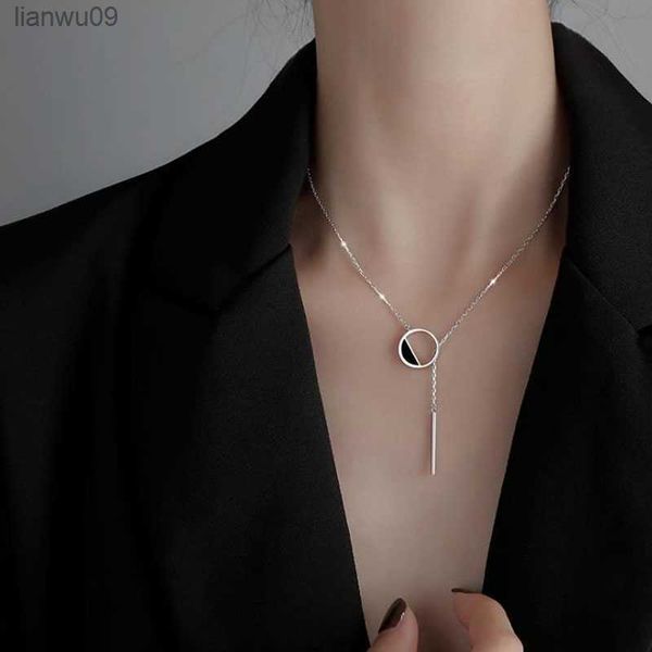925 sterling silver black round stick chain pendant short clavicle necklace for women silver 925 jewelry da982 l230704
925 sterling silver black round stick chain pendant short clavicle necklace for women silver 925 jewelry da982 l230704