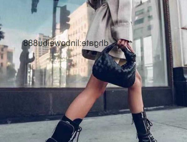 leather abottegas vneta designer candy totes luxury jodie bags mini bag woven knotted female handheld armpit clou shoulder bags obn yiesm
leather abottegas vneta designer candy totes luxury jodie bags mini bag woven knotted female handheld armpit clou shoulder bags obn yiesm