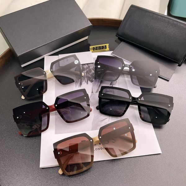 womens triomphe oval frame sunglasses women metal mirror legs green lens sunglasses retro small round frame little women with original box 5, White;black
womens triomphe oval frame sunglasses women metal mirror legs green lens sunglasses retro small round frame little women with original box 5, White;black
