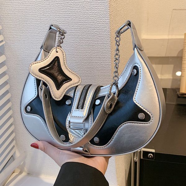 factory wholesale womens shoulder bags 2 color niche design color matching leather chain bag street trend sewing women backpack personalized, Black;red
factory wholesale womens shoulder bags 2 color niche design color matching leather chain bag street trend sewing women backpack personalized, Black;red