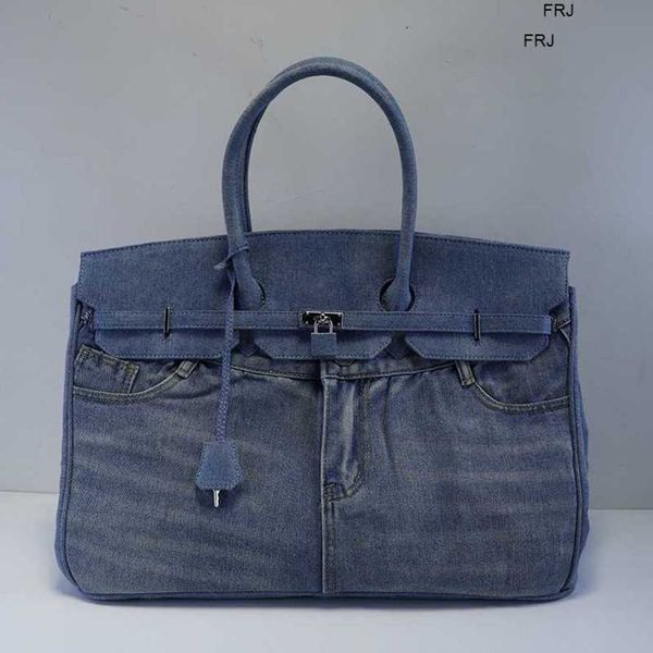 designer handbags birkins h ermess bags 2023 fashion brand funny jeans bag mesh red denim handbill shoulder straddle underarm bag have logo
designer handbags birkins h ermess bags 2023 fashion brand funny jeans bag mesh red denim handbill shoulder straddle underarm bag have logo