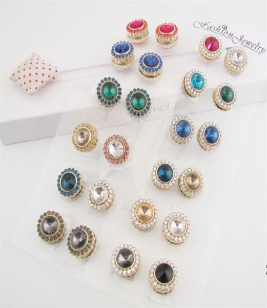 12pcsdozen new flower elegant magnet brooch classic fix pin hijab accessories muslim scarf buckle muslim brooches 2010097255379, Gray
12pcsdozen new flower elegant magnet brooch classic fix pin hijab accessories muslim scarf buckle muslim brooches 2010097255379, Gray