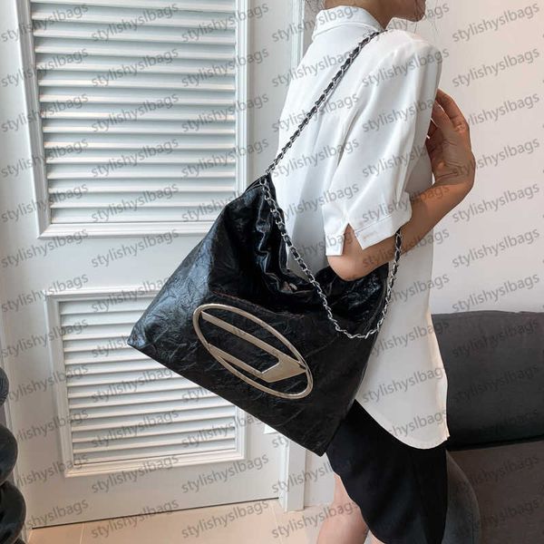 luxury bag famous designer bag women bag underarm bag tote bag handbag shoulder bag large capacity bucket bag pleated bag chain bag drawstri
luxury bag famous designer bag women bag underarm bag tote bag handbag shoulder bag large capacity bucket bag pleated bag chain bag drawstri