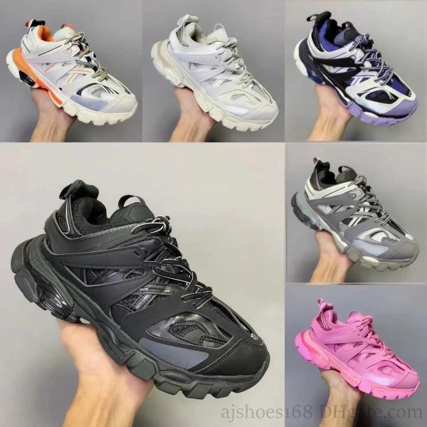 TOP Designer Shoes Sneakers for Men Running Shoes Trainers Shoes Casual Shoes Track 3 3.0 Triple White Black Retro Height Up Trainers Shoes Tess.s. Gomma Nylon, 1_color
TOP Designer Shoes Sneakers for Men Running Shoes Trainers Shoes Casual Shoes Track 3 3.0 Triple White Black Retro Height Up Trainers Shoes Tess.s. Gomma Nylon, 1_color