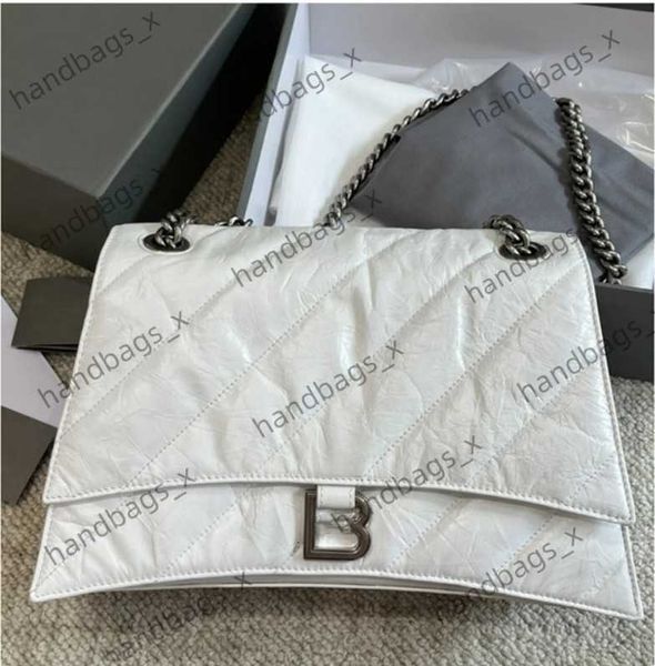 high-grade leather hourglass bag with layer spring and summer 2023 new pleated rhombus chain bag family b single-shoulder diagonal female vl
high-grade leather hourglass bag with layer spring and summer 2023 new pleated rhombus chain bag family b single-shoulder diagonal female vl