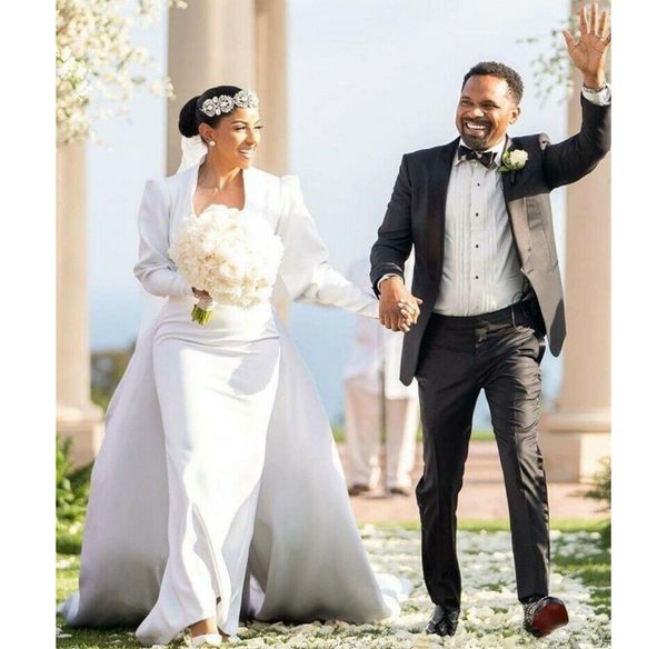 elegant plunging deep v neckline mermaid wedding dresses with detachable train long sleeve satin church wedding gowns robes de mar7442437, White
elegant plunging deep v neckline mermaid wedding dresses with detachable train long sleeve satin church wedding gowns robes de mar7442437, White