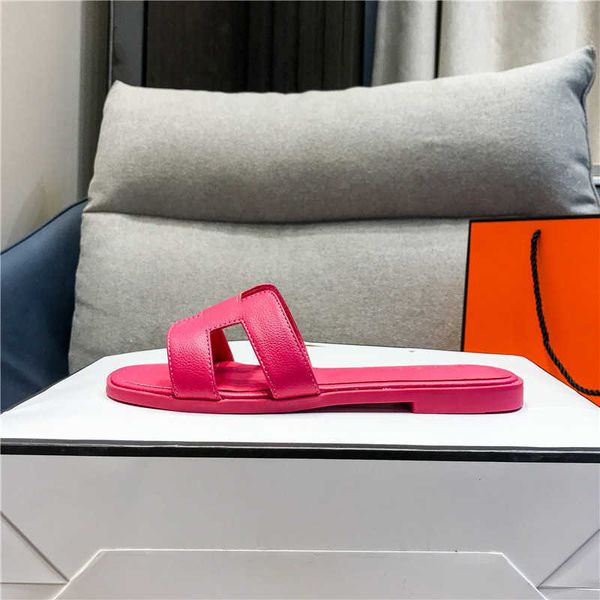designer beach slipper oran sandals slides h slippers for female summer wear 2023 new fashion flat bottomed women's shoes tourism and 8
designer beach slipper oran sandals slides h slippers for female summer wear 2023 new fashion flat bottomed women's shoes tourism and 8