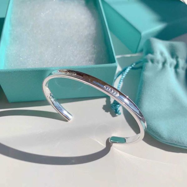 tiffay 925 sterling silver lovers light luxury classic 1837 bracelet opening qixi valentine's day gift, Black
tiffay 925 sterling silver lovers light luxury classic 1837 bracelet opening qixi valentine's day gift, Black