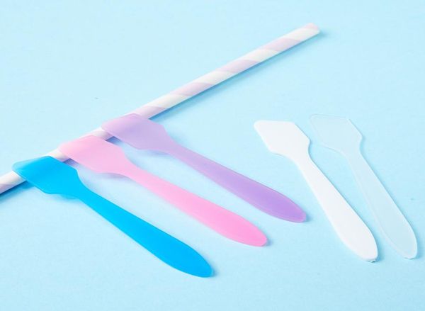 cosmetic spatula disposable scoop makeup spoon mask cream spoons eye stick make up face beauty diy tool kits 500pcslot1106898
cosmetic spatula disposable scoop makeup spoon mask cream spoons eye stick make up face beauty diy tool kits 500pcslot1106898