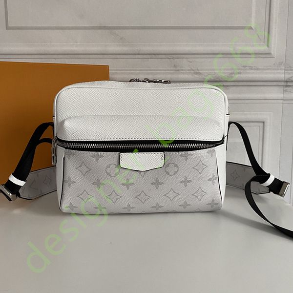 designer messenger bag men shoulder bags fashion men's crossbody bags designer bag for men clutch bags soft leather briefcase man walle
designer messenger bag men shoulder bags fashion men's crossbody bags designer bag for men clutch bags soft leather briefcase man walle