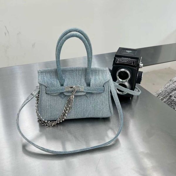 luxury h ermes brikis's handbags for women red bag women's 2023 new one shoulder crossbody denim ins style handbag with real logo
luxury h ermes brikis's handbags for women red bag women's 2023 new one shoulder crossbody denim ins style handbag with real logo