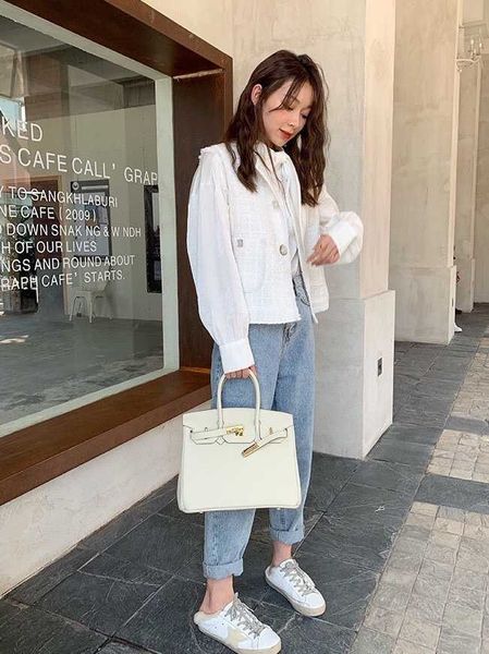 h ermes brikis's handbags wholesale 30 inch bag portable and atmospheric crossbody with real logo
h ermes brikis's handbags wholesale 30 inch bag portable and atmospheric crossbody with real logo