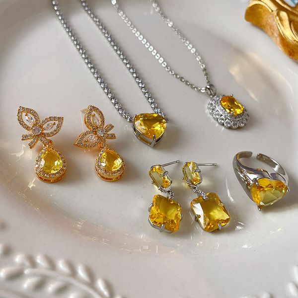 wedding jewelry sets drejew bling yellow zircon stone pendant necklace drop earrings rings for women fashion exquisite engagement 230808, Slivery;golden
wedding jewelry sets drejew bling yellow zircon stone pendant necklace drop earrings rings for women fashion exquisite engagement 230808, Slivery;golden