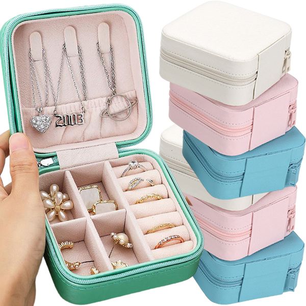 jewelry boxes portable box organizer display travel case holder leather storage zipper jewelers joyero packaging 230808, Black;white
jewelry boxes portable box organizer display travel case holder leather storage zipper jewelers joyero packaging 230808, Black;white