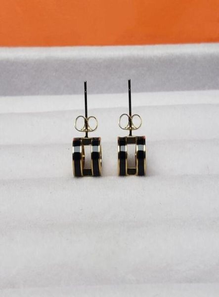 luxury classic h earring charm enamel earrings women letters 18k gold earrings no fading prevent allergies holiday gifts9961090, Golden
luxury classic h earring charm enamel earrings women letters 18k gold earrings no fading prevent allergies holiday gifts9961090, Golden