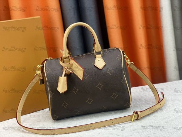 speedy 25 women bags 24424 monograms leather handle bags 2024 spring and summer luxurys designers shoulder bags totes purses crossbody ladie
speedy 25 women bags 24424 monograms leather handle bags 2024 spring and summer luxurys designers shoulder bags totes purses crossbody ladie