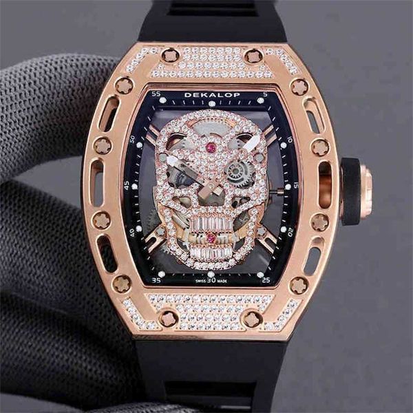 uxury watch date luxury mens mechanical watch wine barrel shaped large dial multifunctional hollow full-automatic swiss movement
uxury watch date luxury mens mechanical watch wine barrel shaped large dial multifunctional hollow full-automatic swiss movement