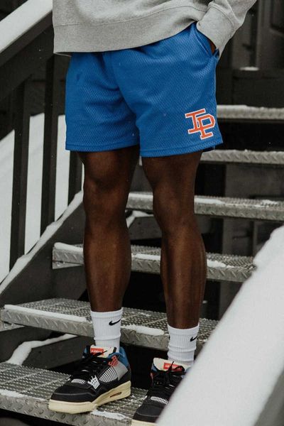 ins trendy sports casual three point shorts basketball training running quick drying mesh fitness shorts for menpdey, White;black
ins trendy sports casual three point shorts basketball training running quick drying mesh fitness shorts for menpdey, White;black