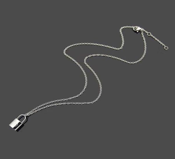 2020 v style brand jewelry necklace paris designer 18k gold lock pendant necklace fashion accessories for men and women 2932633, Silver
2020 v style brand jewelry necklace paris designer 18k gold lock pendant necklace fashion accessories for men and women 2932633, Silver