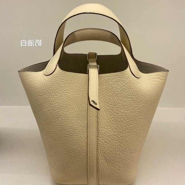 a designer tote bag her mas handbag authentic picotin women's luxury bags handmade wax line h home vegetable basket skin embryo hardwar
a designer tote bag her mas handbag authentic picotin women's luxury bags handmade wax line h home vegetable basket skin embryo hardwar