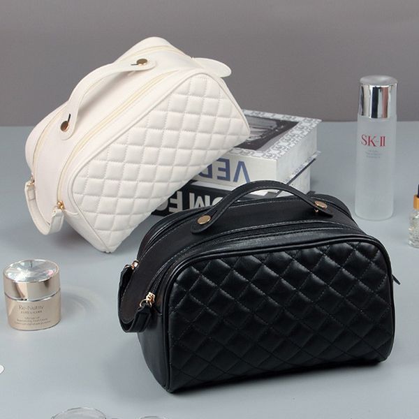 cosmetic bags cases women's makeup bag large-capacity travel cosmetic bag pu leather toiletry bags luxury design storage organizer wash
cosmetic bags cases women's makeup bag large-capacity travel cosmetic bag pu leather toiletry bags luxury design storage organizer wash