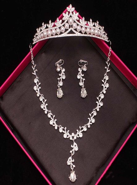 bridal jewelry set three piece crown earring necklace jewelry bling bling wedding party accessories5069532, White
bridal jewelry set three piece crown earring necklace jewelry bling bling wedding party accessories5069532, White
