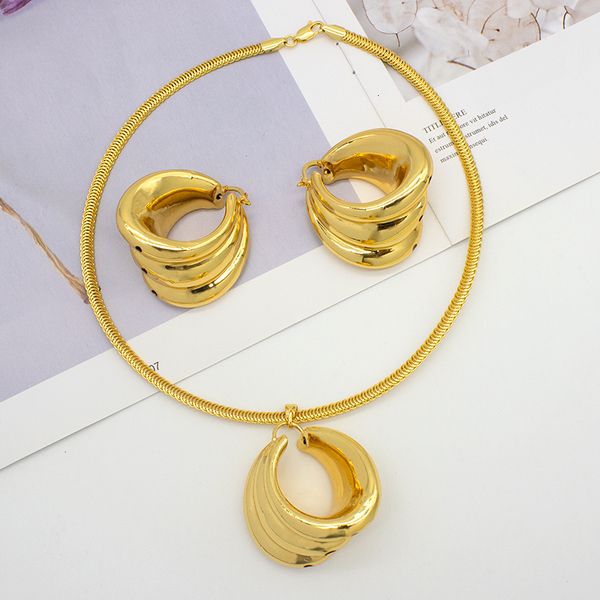 wedding jewelry sets dubai set for women necklace and earrings pendant with choker copper brazilian african lady party weddings gifts 230808, Slivery;golden
wedding jewelry sets dubai set for women necklace and earrings pendant with choker copper brazilian african lady party weddings gifts 230808, Slivery;golden