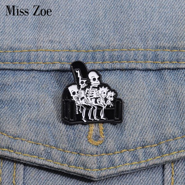 cartoon anime enamel pins custom skeleton family brooches lapel badges punk gothic halloween jewelry gift for friends, Gray
cartoon anime enamel pins custom skeleton family brooches lapel badges punk gothic halloween jewelry gift for friends, Gray